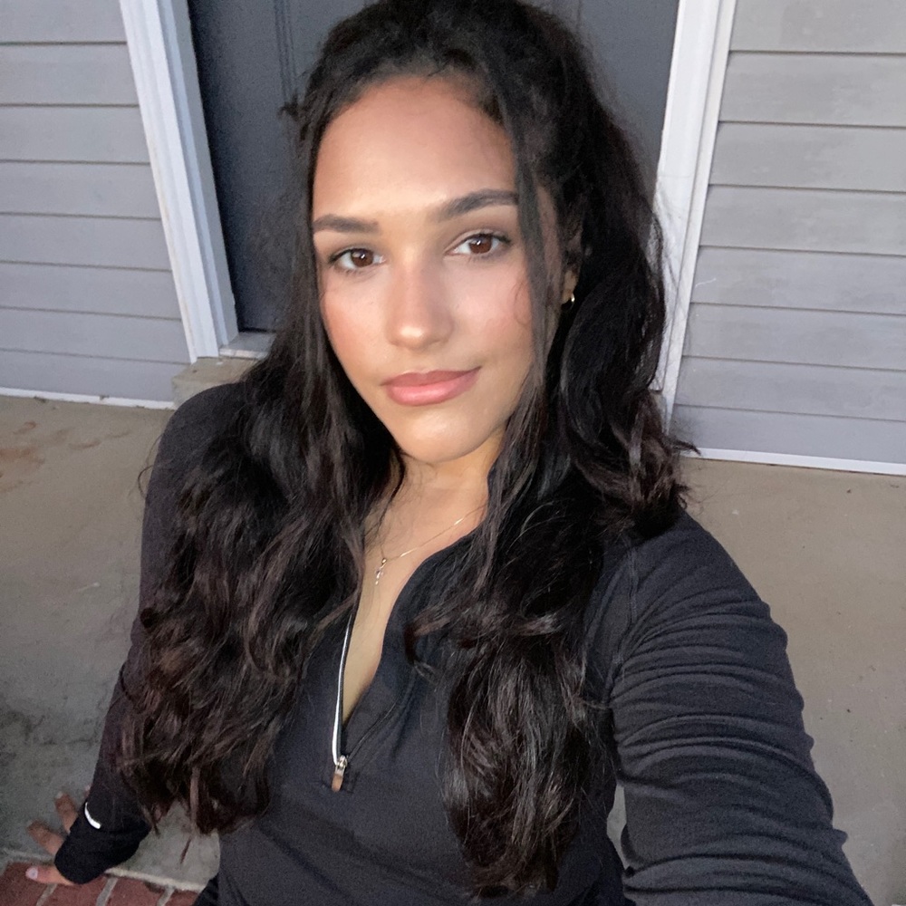 Meet your Posher🦋